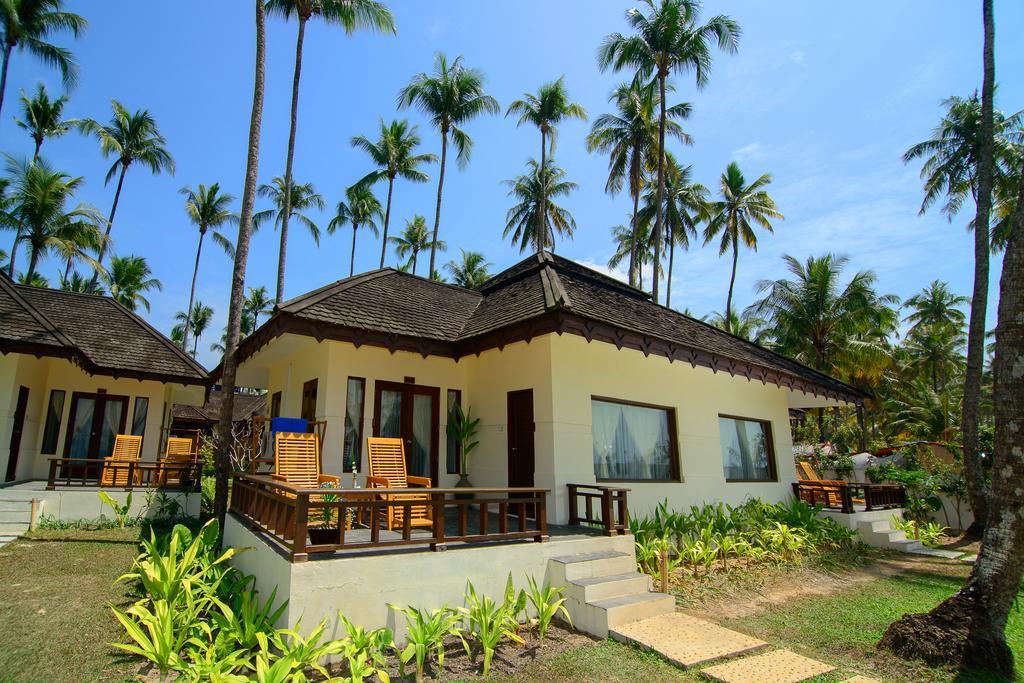 Hotel Blue Oceanic Bay Ngapali Exterior foto
